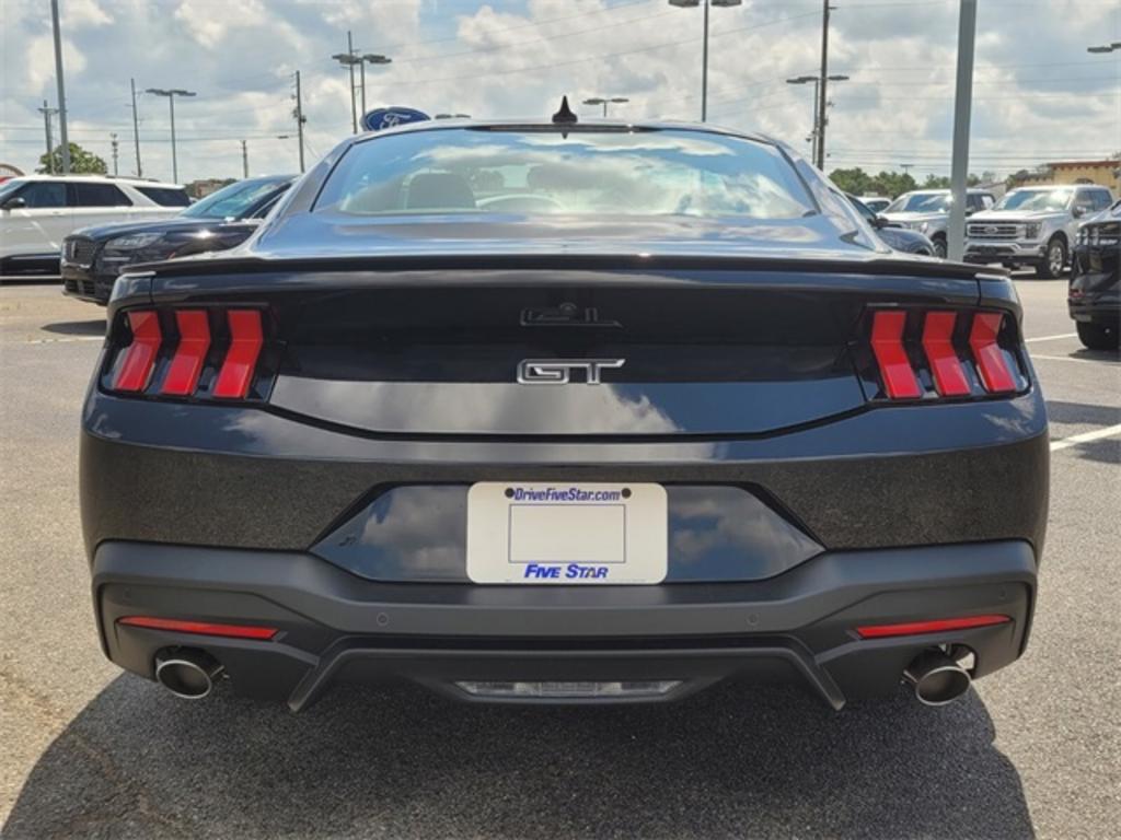 2024 Ford Mustang GT Premium photo 7