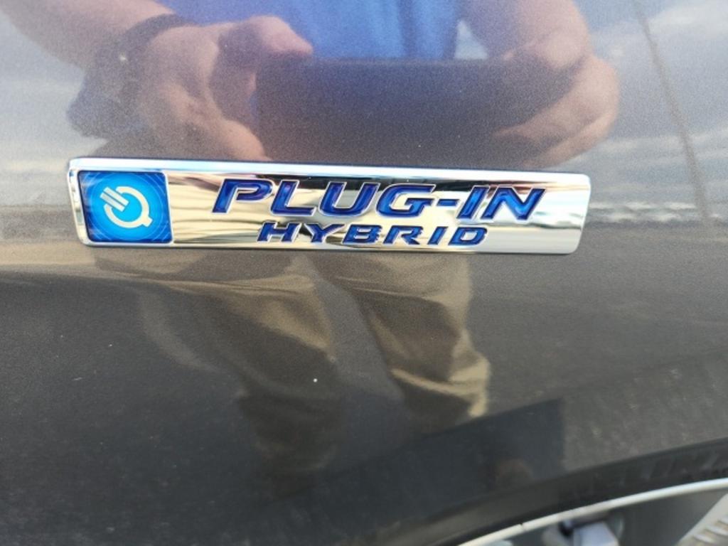 2018 Honda Clarity - $23,000