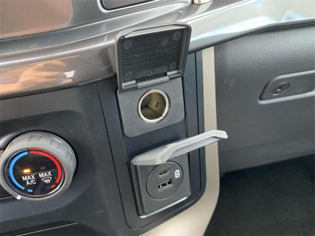 2023 Ford F-150 XL photo
