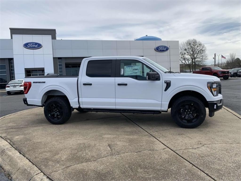 2023 Ford F-150 XL photo