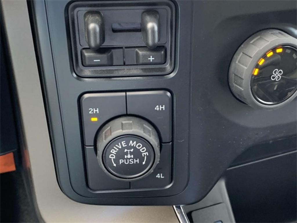 2023 Ford F-150 XL photo