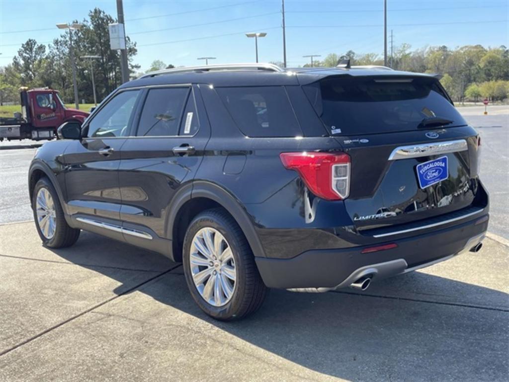 2023 Ford Explorer Limited photo