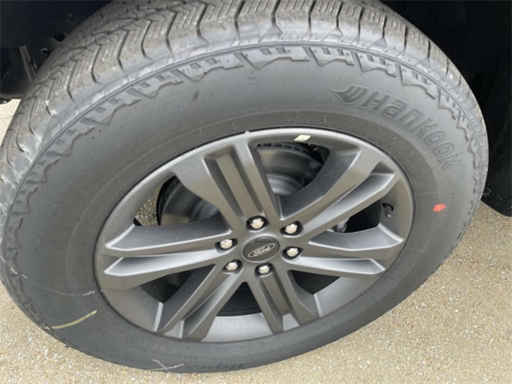 2023 Ford F-150 Lariat photo