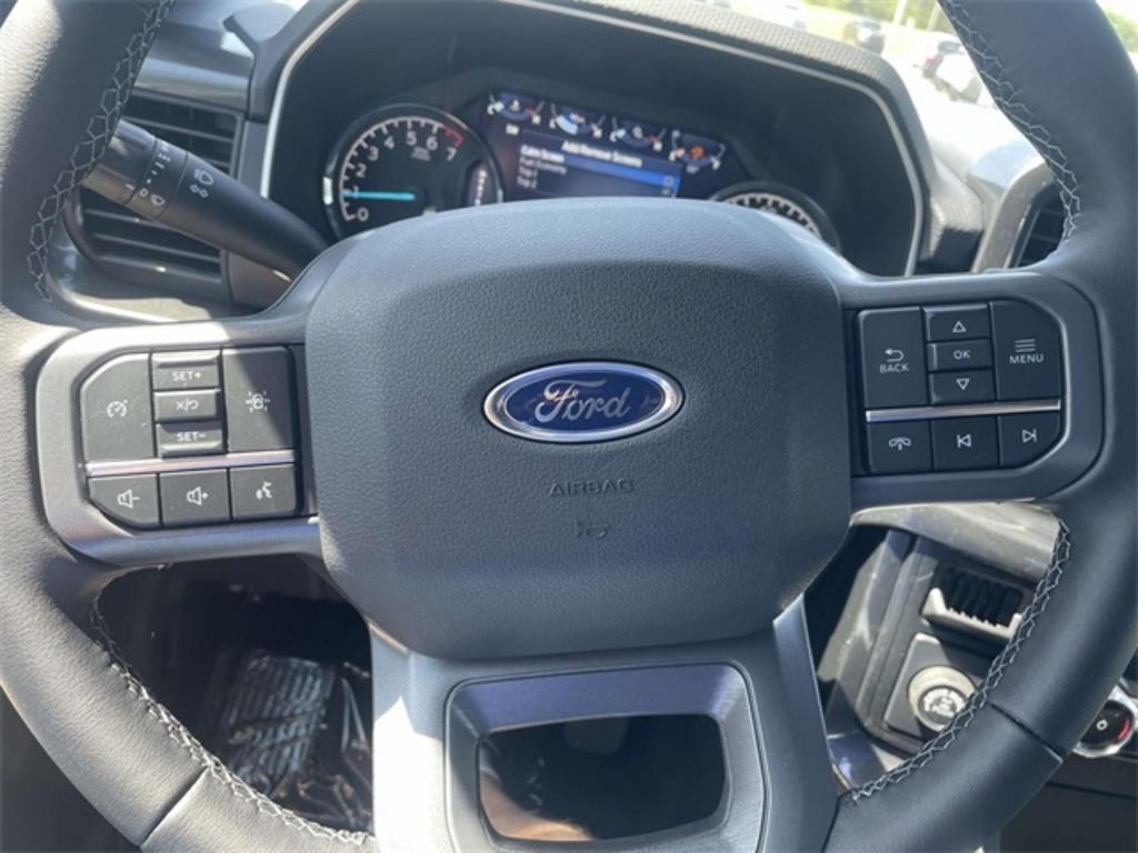 2023 Ford F-150 XLT photo