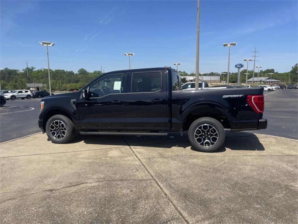 2023 Ford F-150 XLT photo