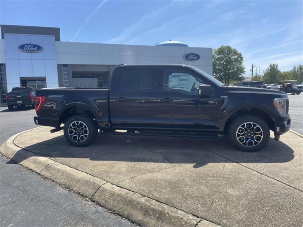 2023 Ford F-150 XLT photo