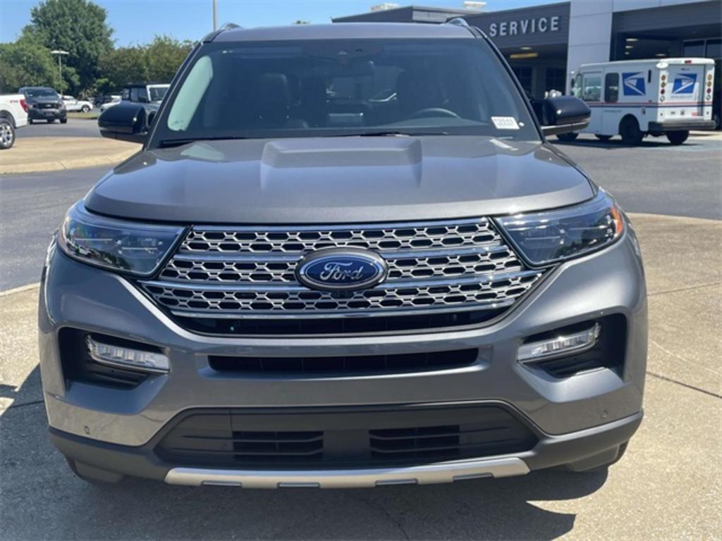 2023 Ford Explorer Limited photo