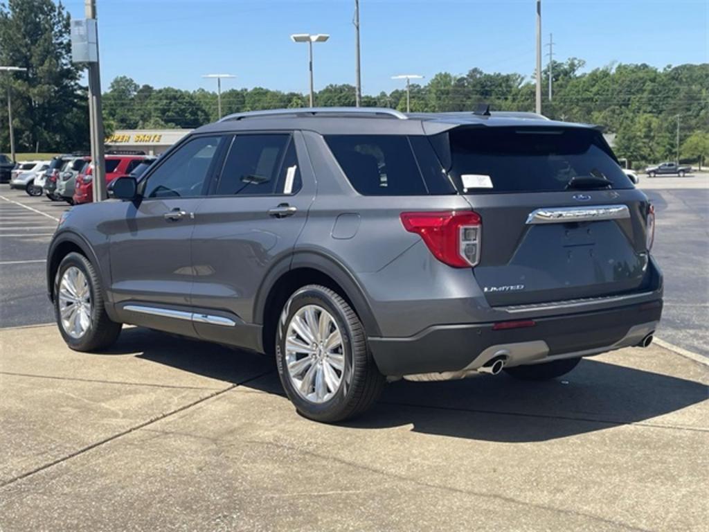 2023 Ford Explorer Limited photo