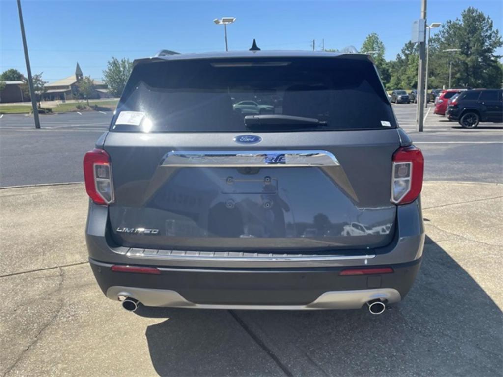 2023 Ford Explorer Limited photo