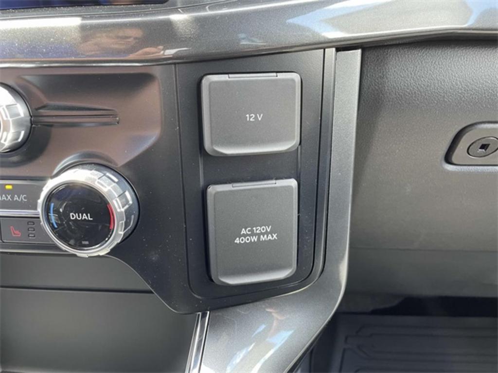 2023 Ford F-150 XLT photo