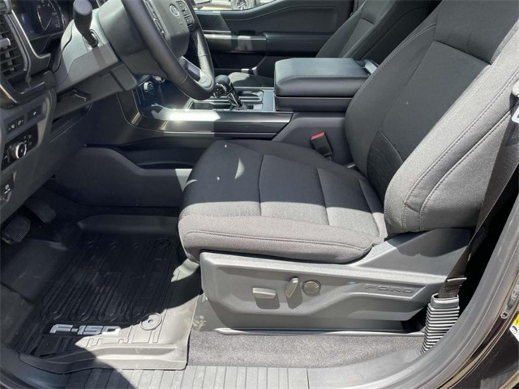 2023 Ford F-150 XLT photo