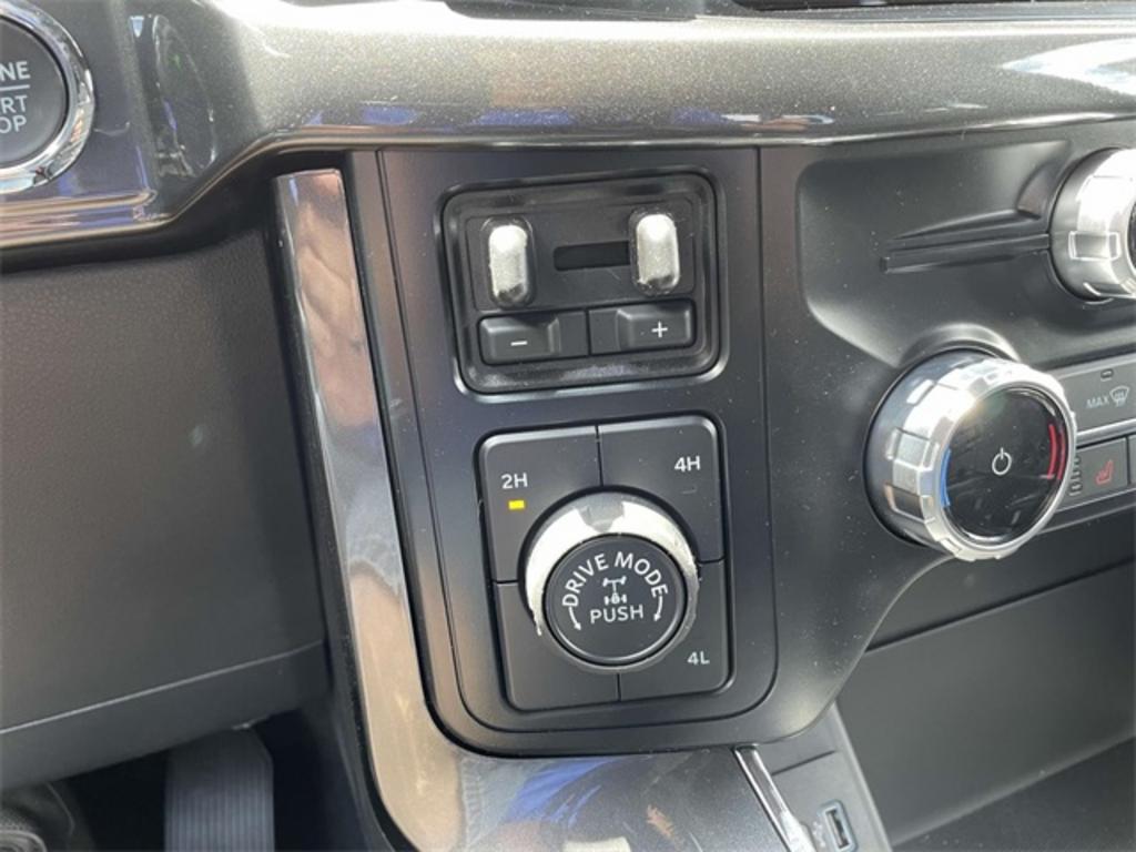 2023 Ford F-150 XLT photo