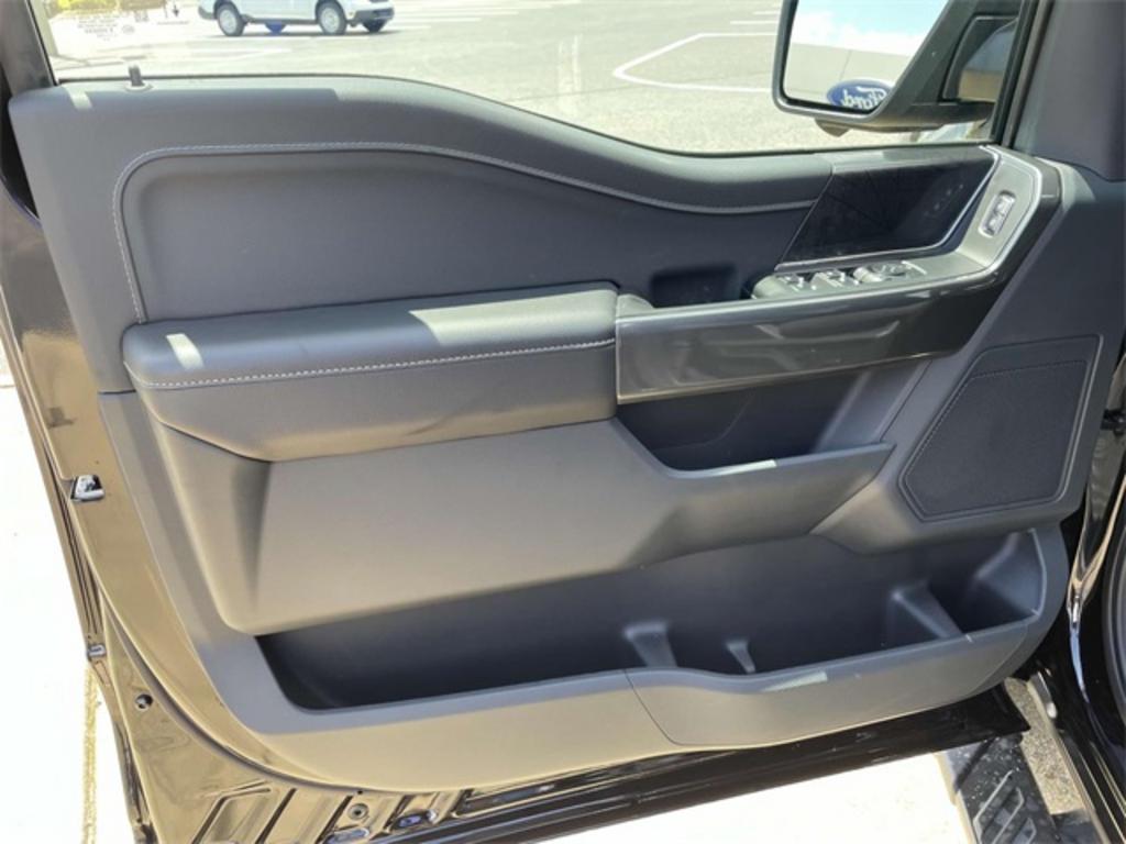 2023 Ford F-150 XLT photo
