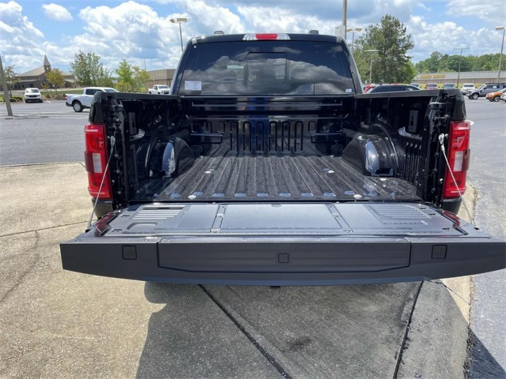2023 Ford F-150 XLT photo