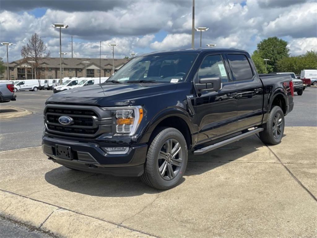 2023 Ford F-150 XLT photo