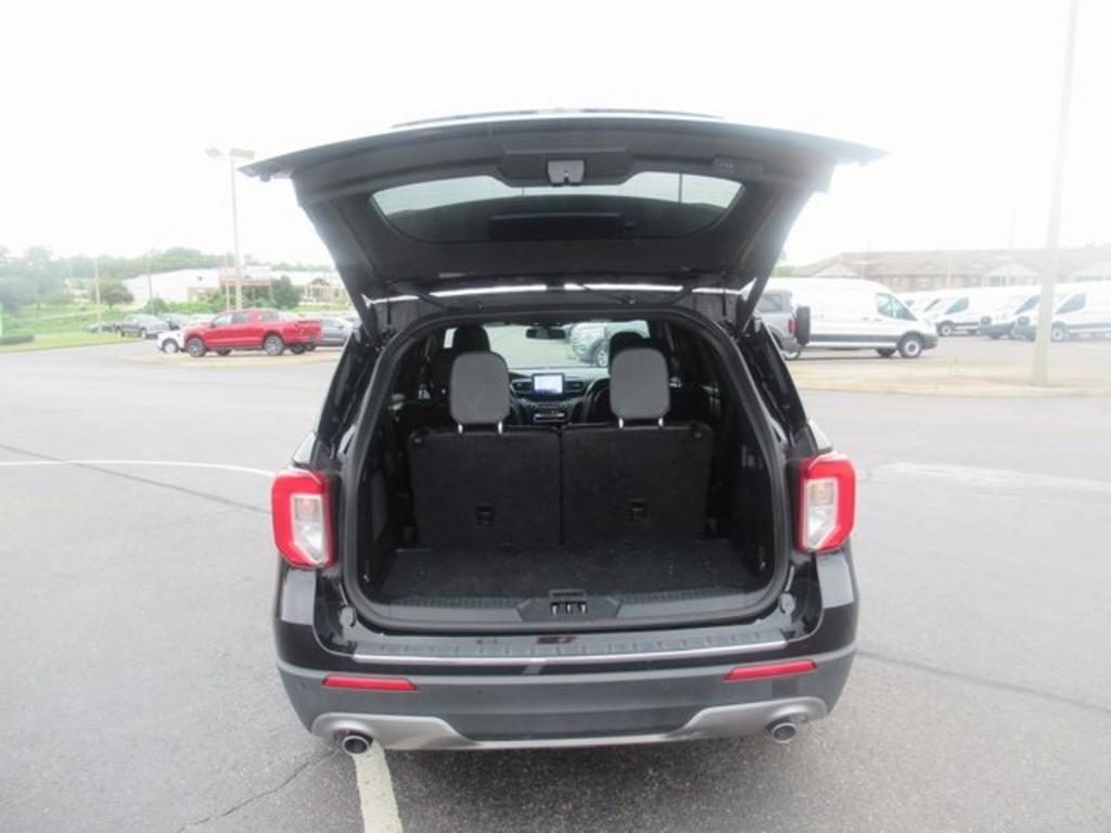 2020 Ford Explorer - $35,000