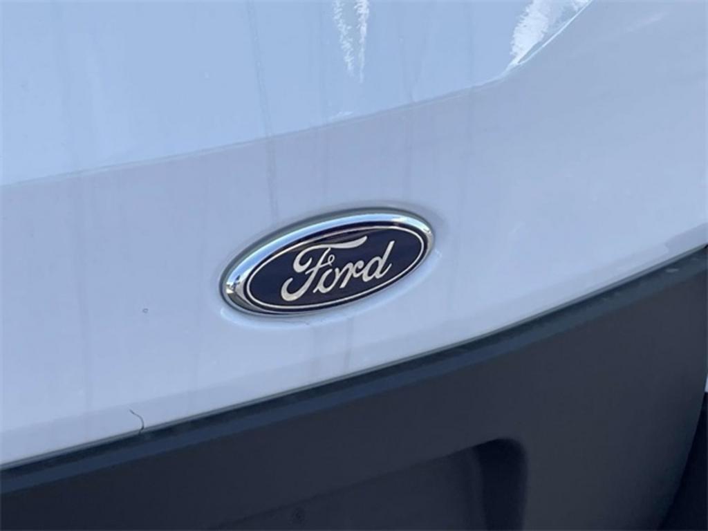 2023 Ford Transit-250 photo