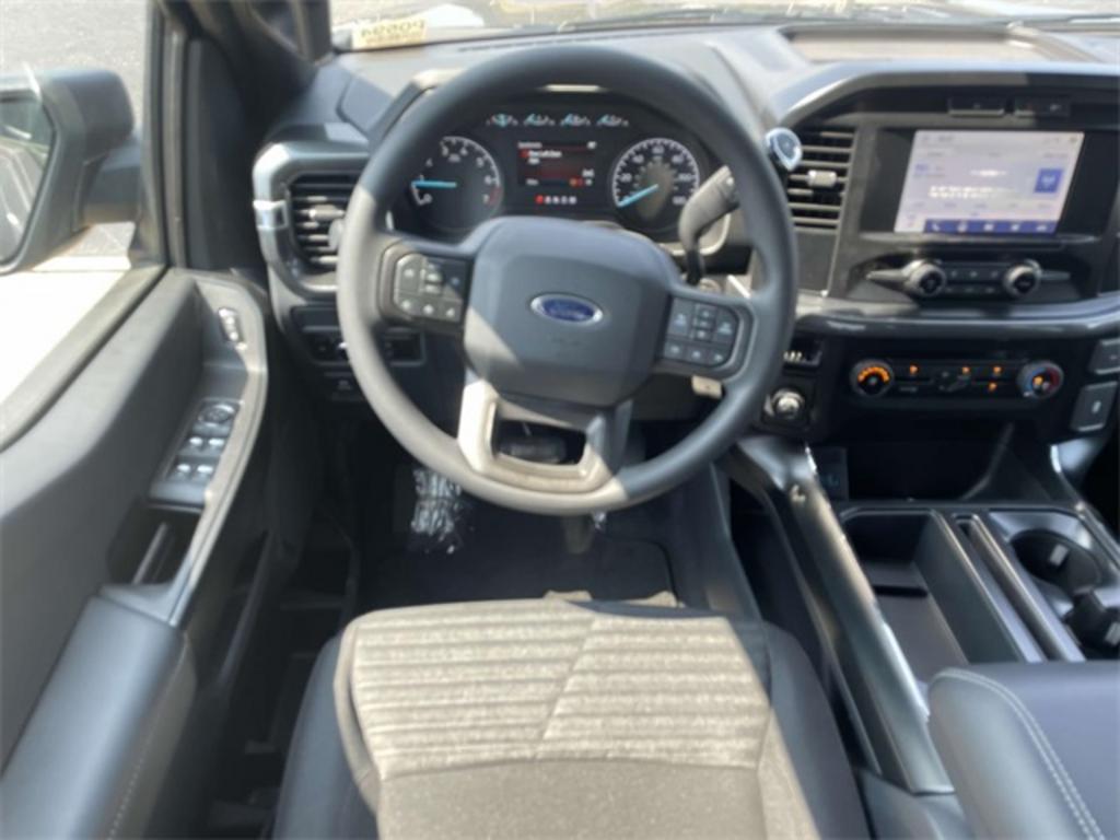 2023 Ford F-150 XL photo