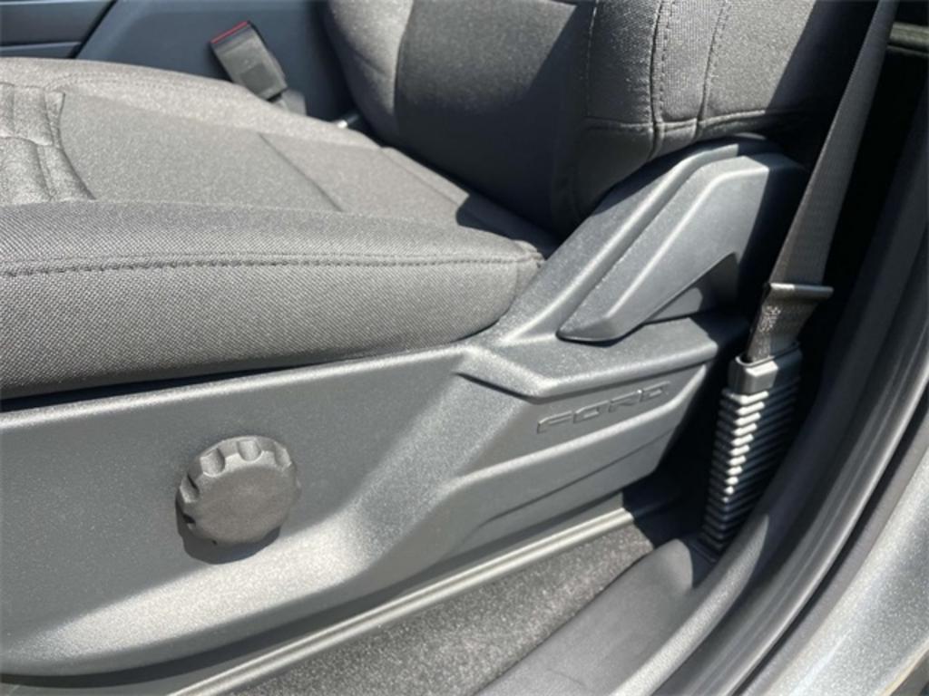 2023 Ford F-150 XL photo