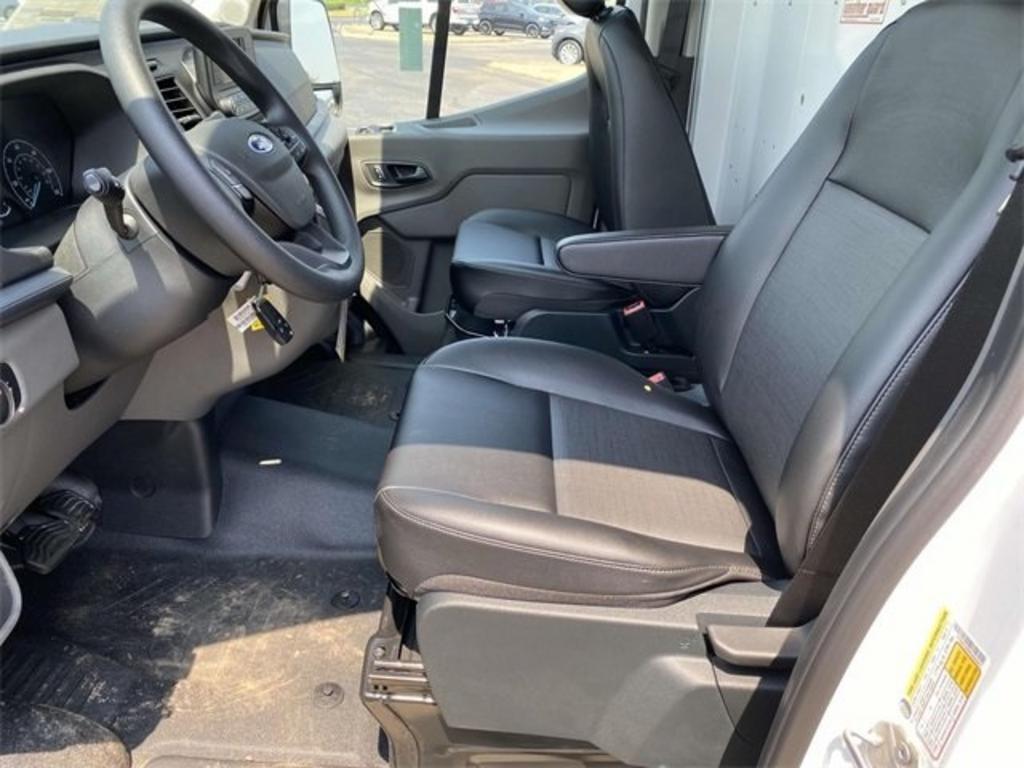 2023 Ford Transit photo 7