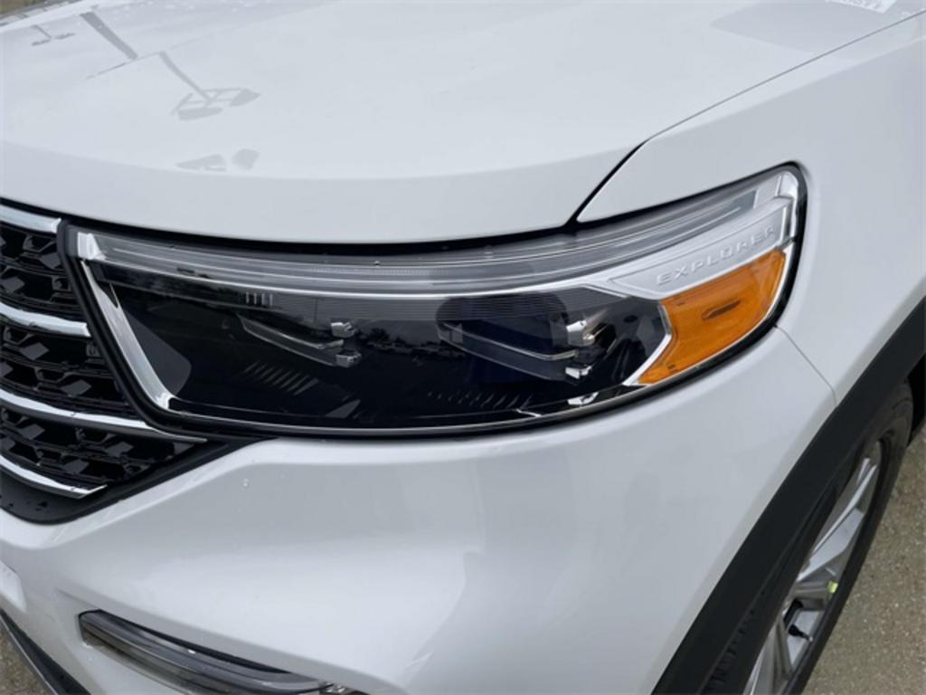 2023 Ford Explorer XLT photo