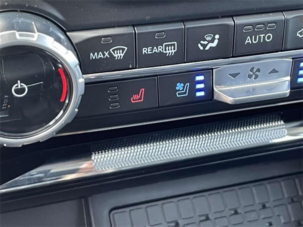2023 Ford F-150 - $65,999