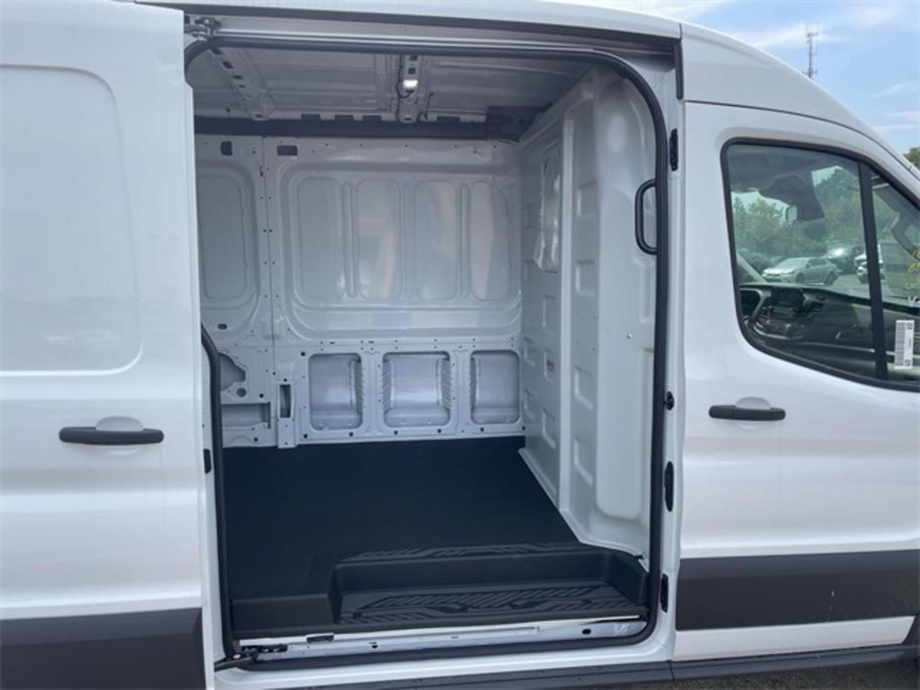 2023 Ford Transit - $50,125