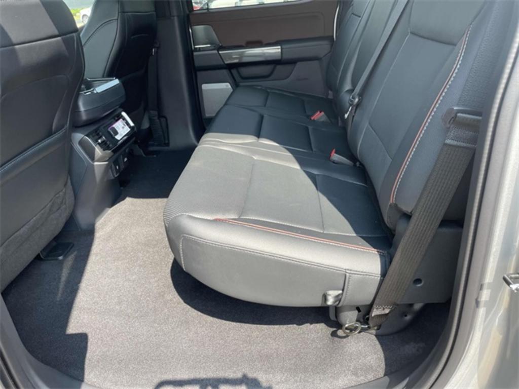 2023 Ford F-150 Lariat photo