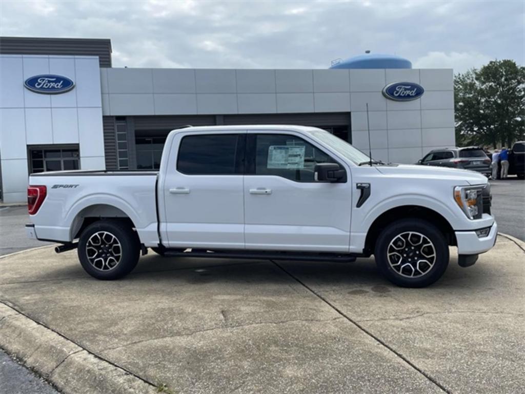2023 Ford F-150 XLT photo