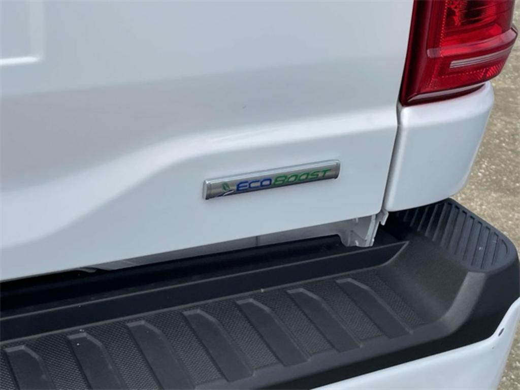 2023 Ford F-150 XLT photo