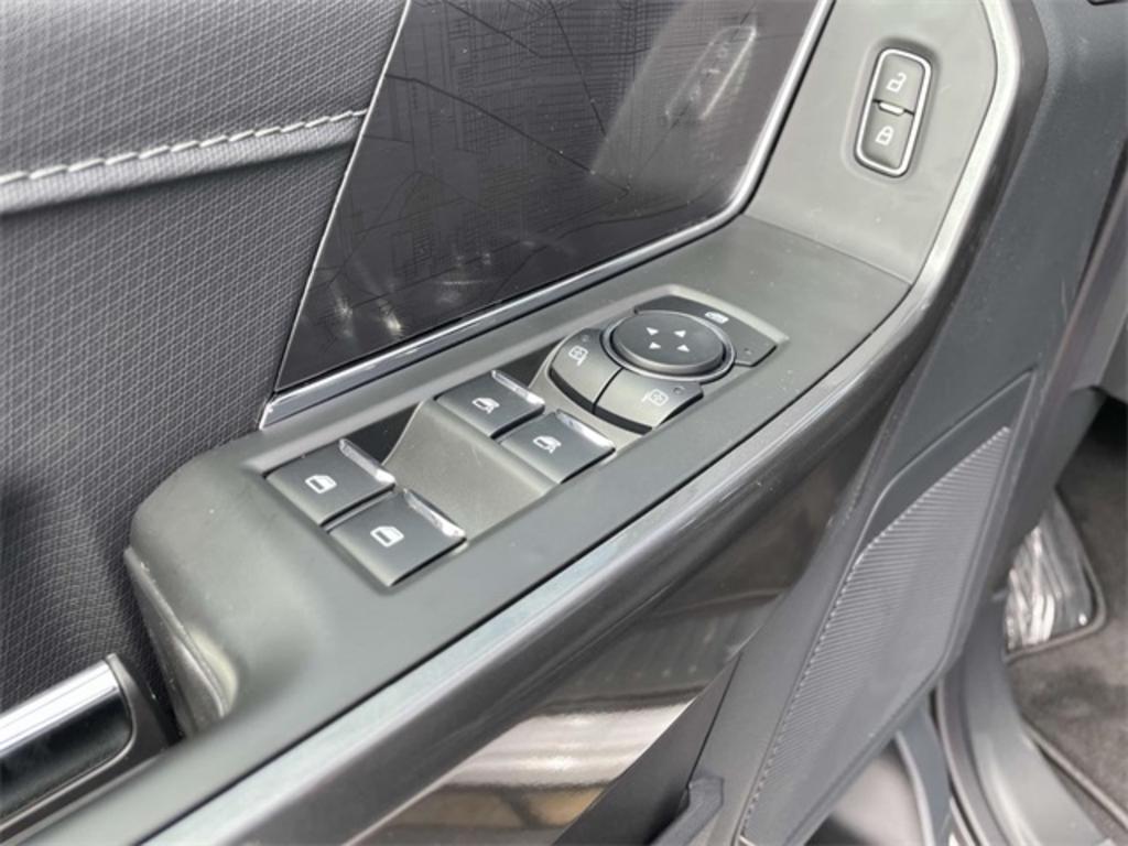 2023 Ford F-150 XLT photo
