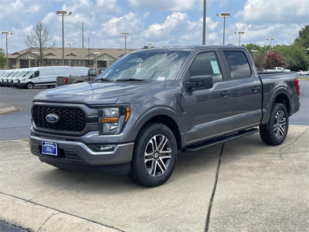 2023 Ford F-150 - $43,500