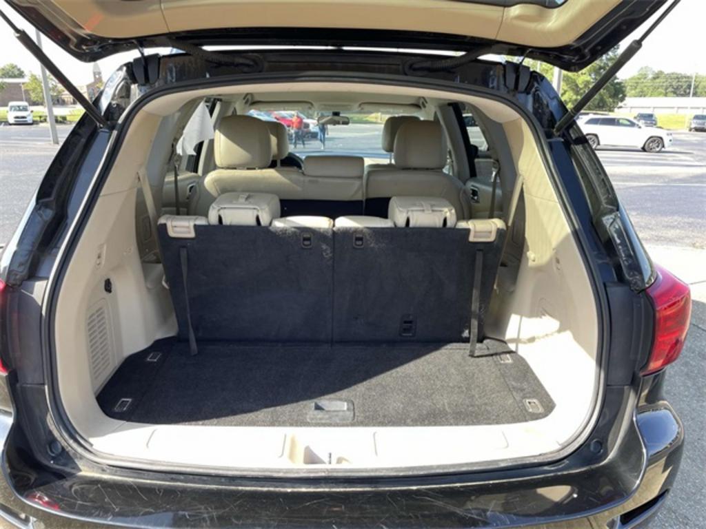 2017 Nissan Pathfinder - $8,500