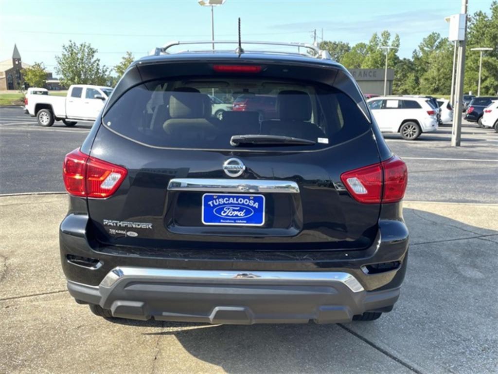 2017 Nissan Pathfinder - $8,500
