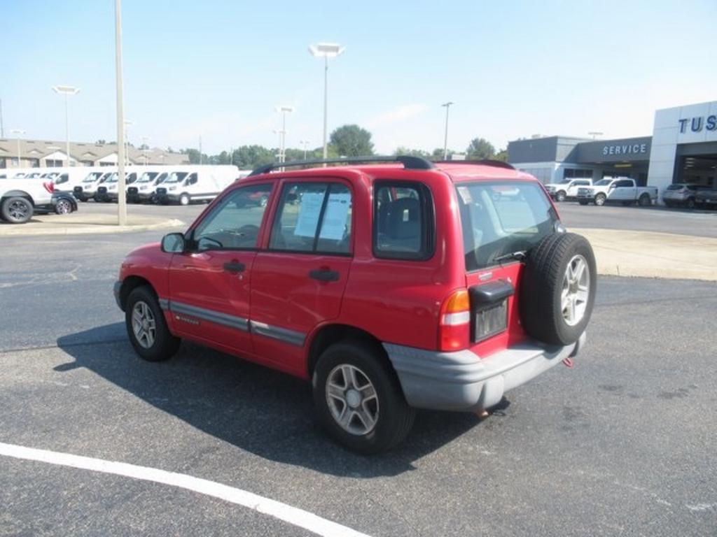 2004 Chevrolet Tracker - $3,500