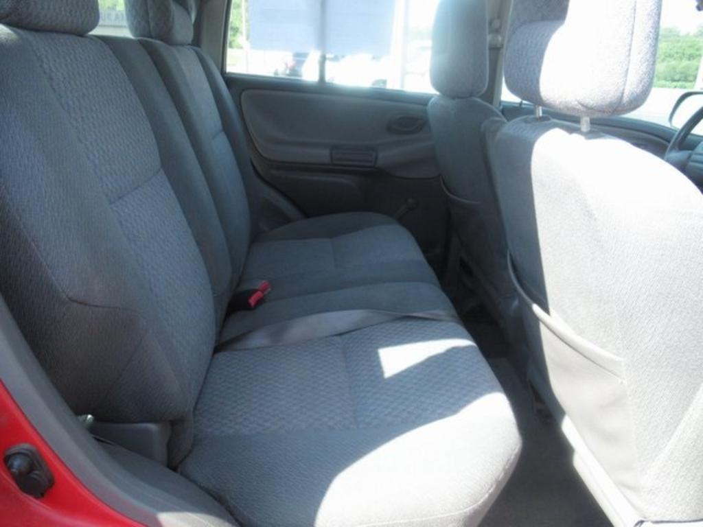 2004 Chevrolet Tracker - $3,500