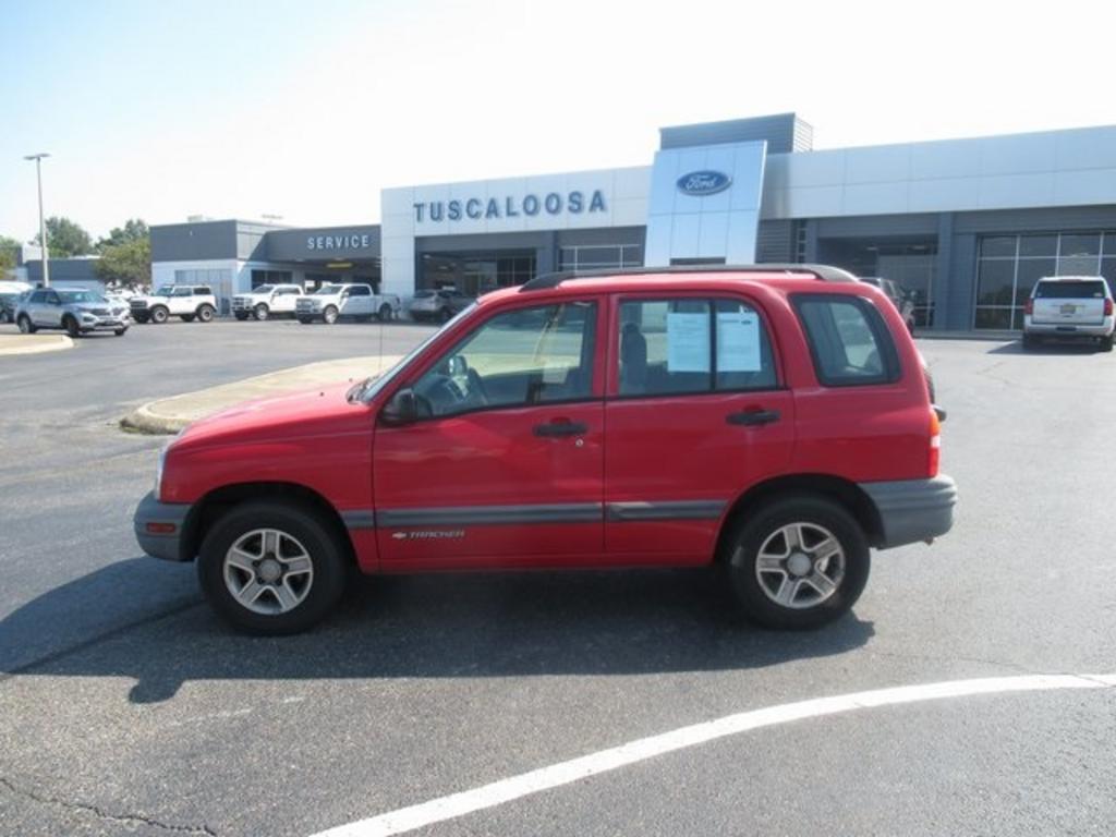 2004 Chevrolet Tracker - $3,500