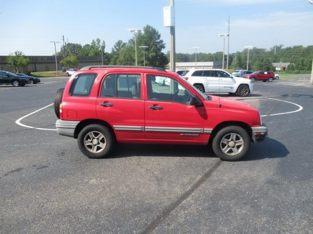 2004 Chevrolet Tracker - $3,500