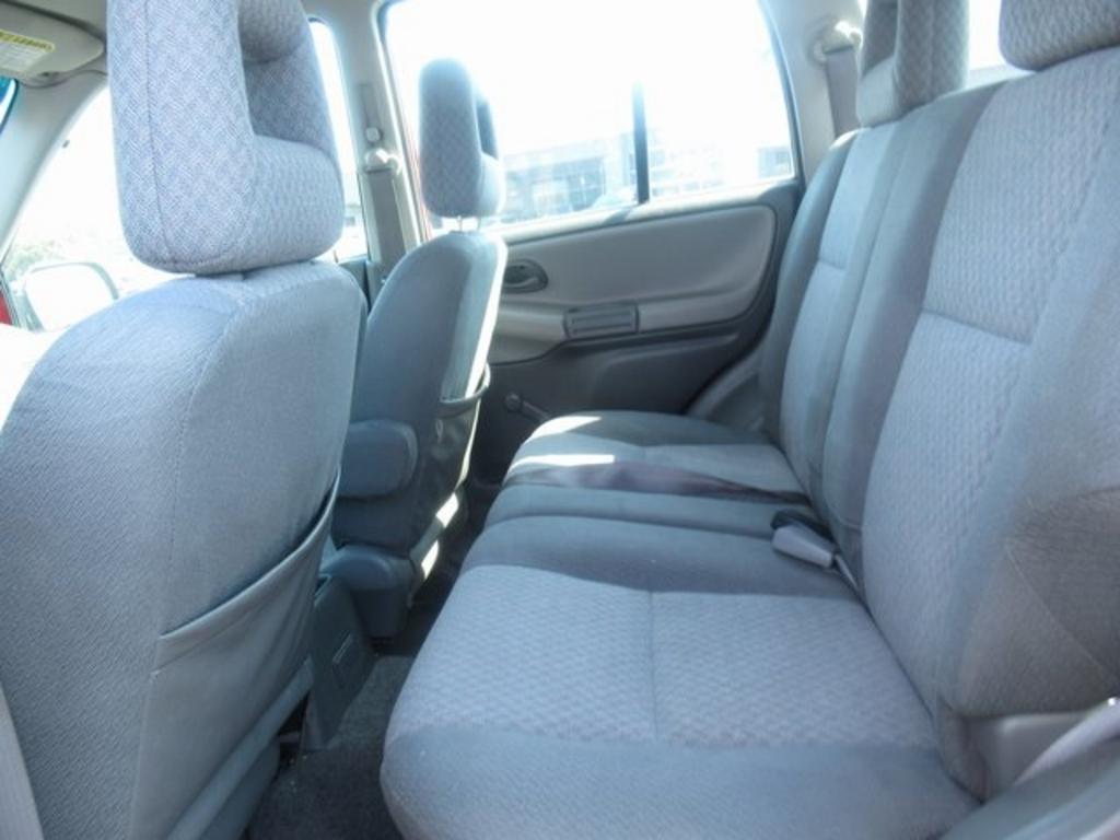 2004 Chevrolet Tracker - $3,500
