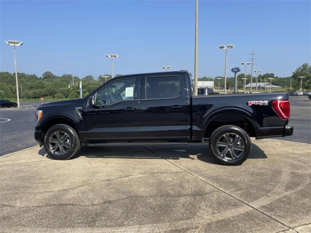 2023 Ford F-150 XLT photo