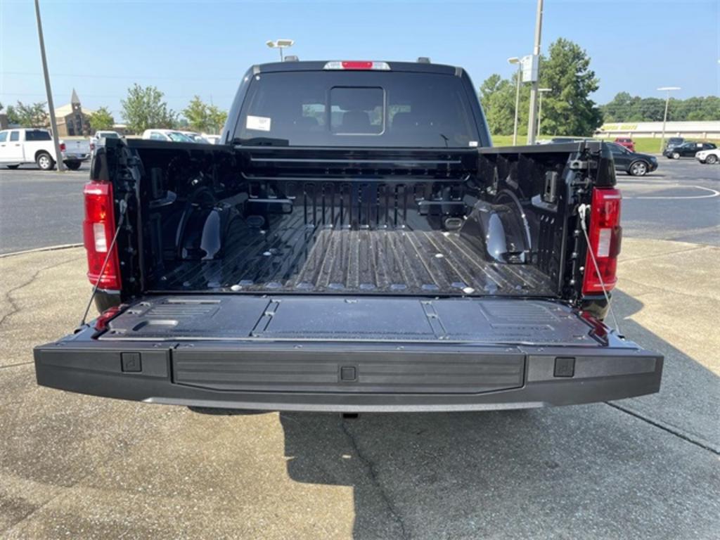 2023 Ford F-150 XLT photo