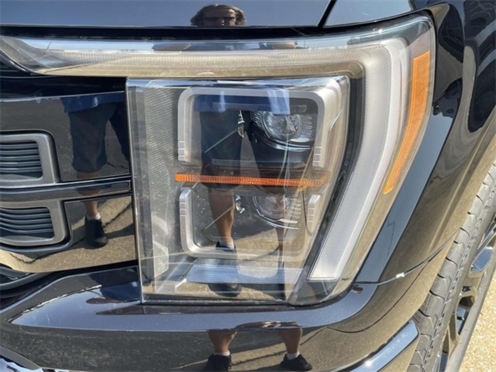 2023 Ford F-150 Lariat photo