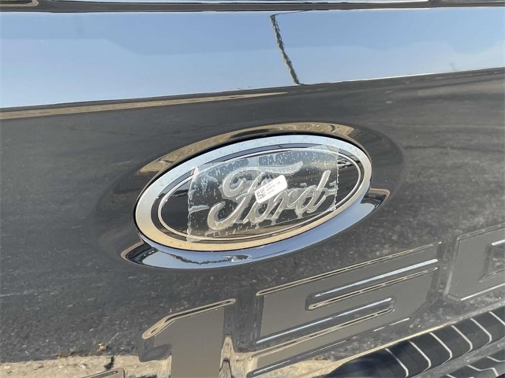 2023 Ford F-150 Lariat photo