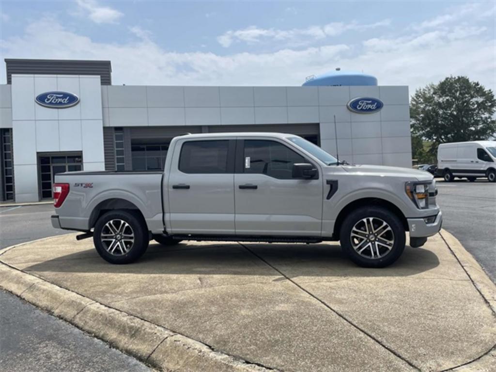 2023 Ford F-150 XL photo