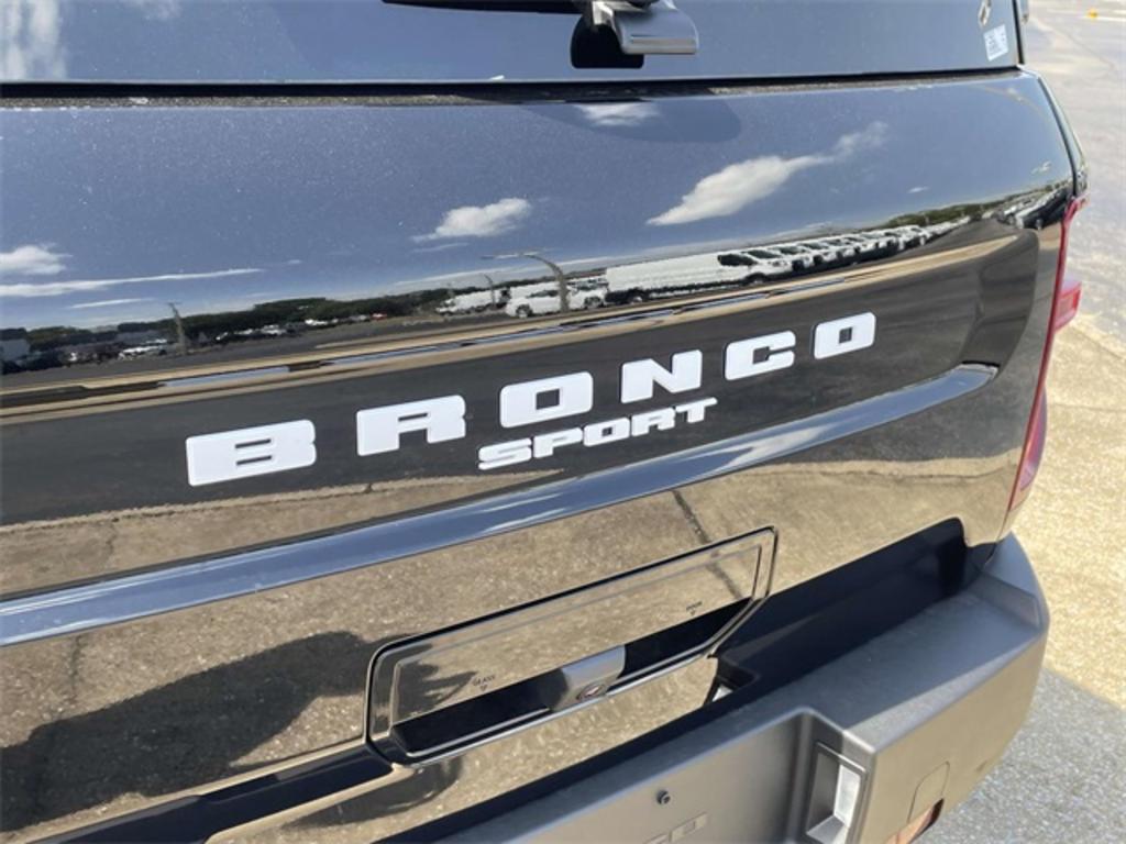 2023 Ford Bronco - $37,500