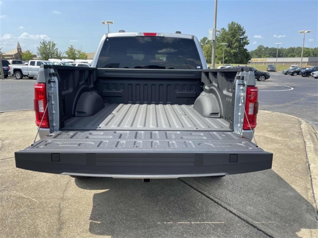 2023 Ford F-150 XLT photo