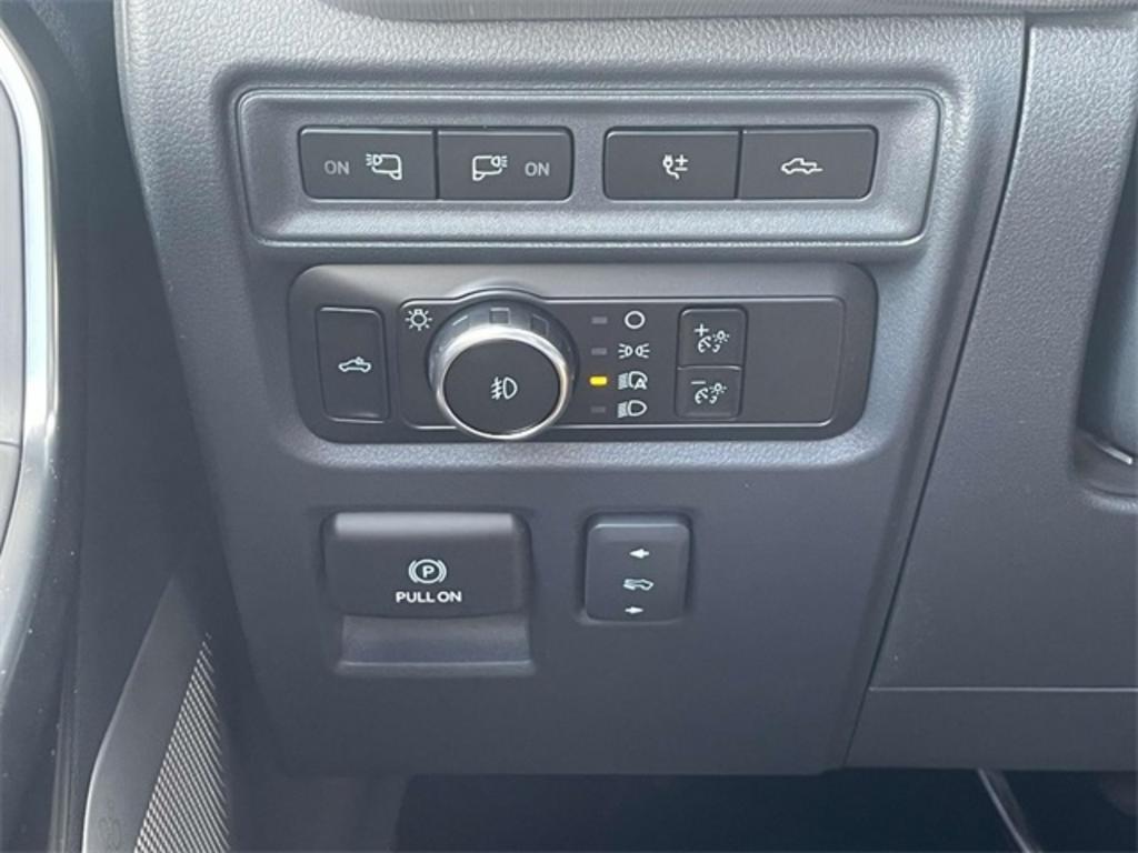 2023 Ford F-150 - $75,999