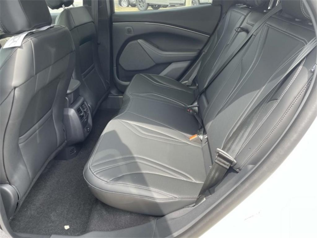 2023 Ford Mustang - $46,999