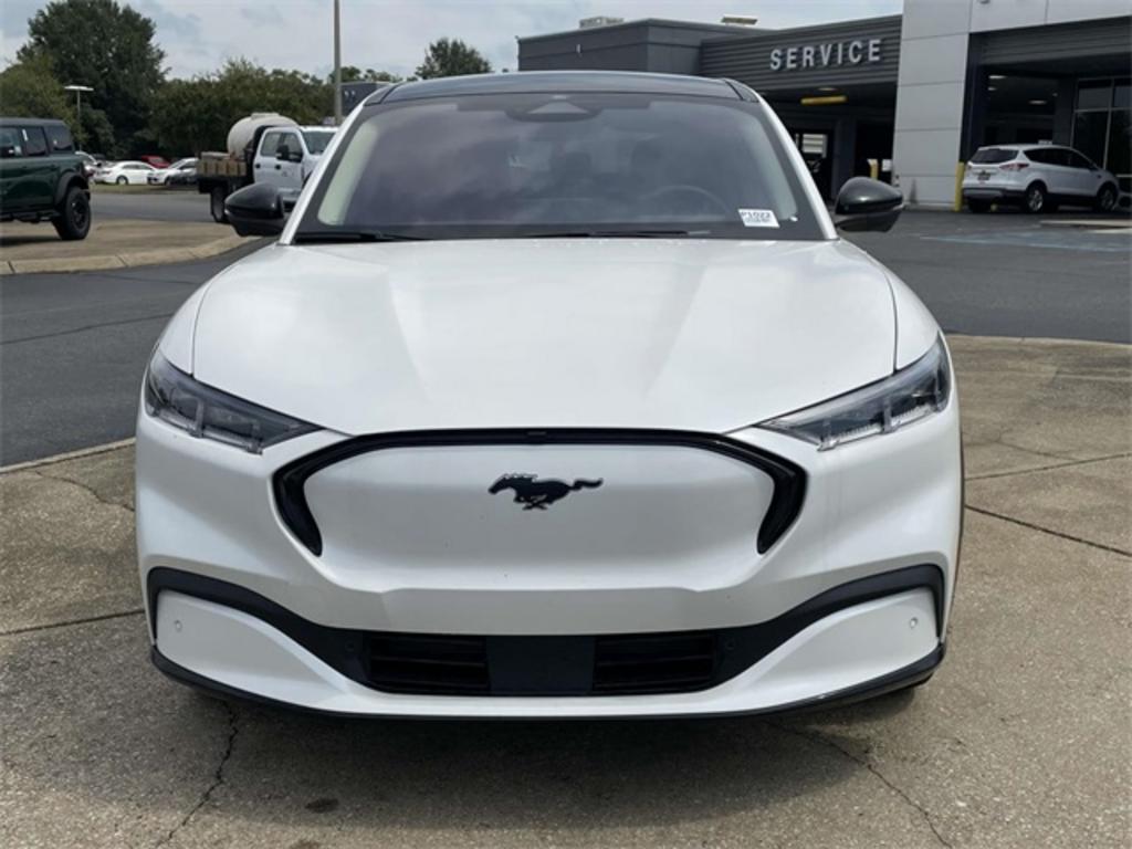 2023 Ford Mustang - $46,999