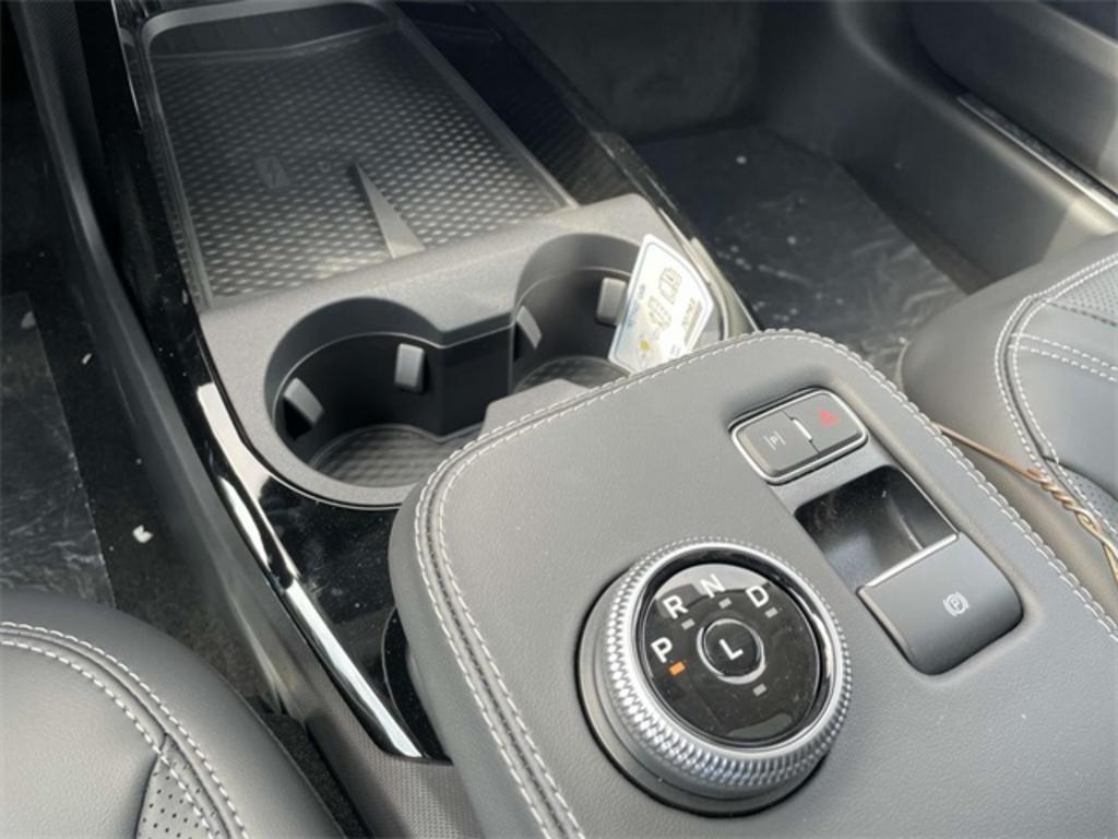 2023 Ford Mustang - $46,999